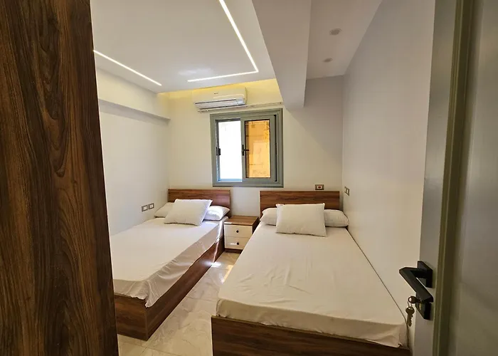 100c A2 Apartment *