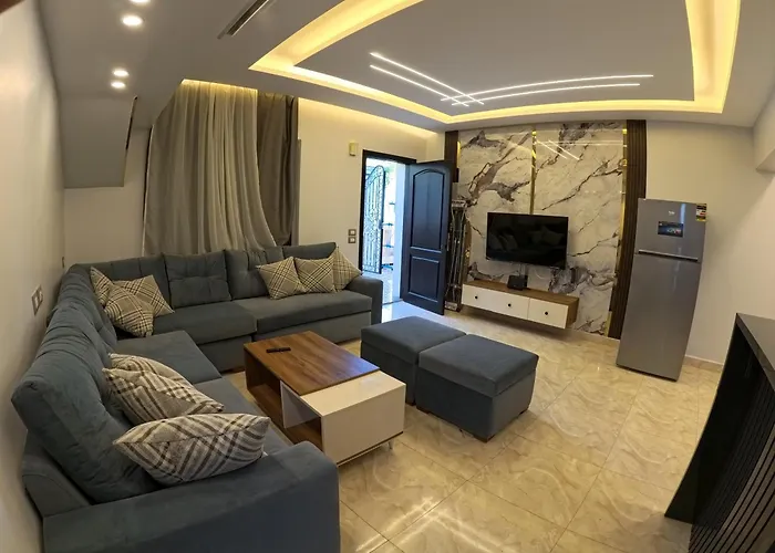 Apartment 100c A2